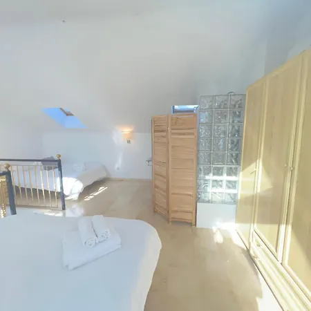 Chalet Townhouse Beachfront Costa, By Casa Del Sol Hr