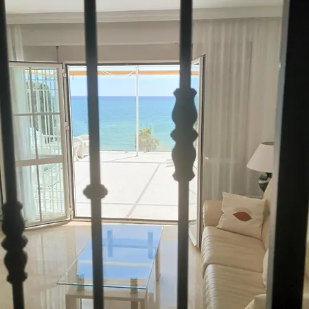Townhouse Beachfront Costa, By Casa Del Sol Hr Chalet
