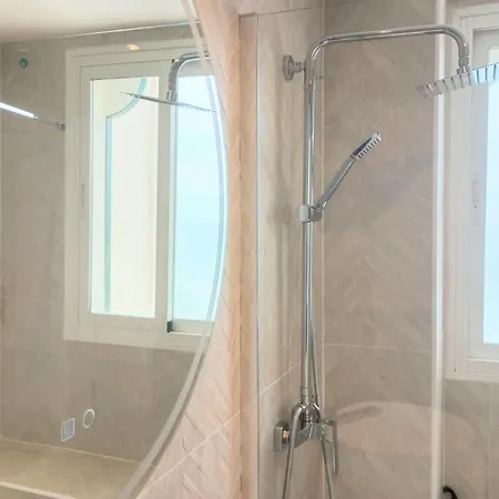 Townhouse Beachfront Costa, By Casa Del Sol Hr Chalet *