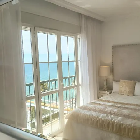 Chalet Townhouse Beachfront Costa, By Casa Del Sol Hr