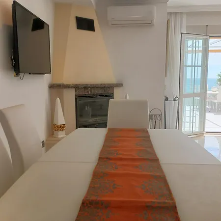 Townhouse Beachfront Costa, By Casa Del Sol Hr *
