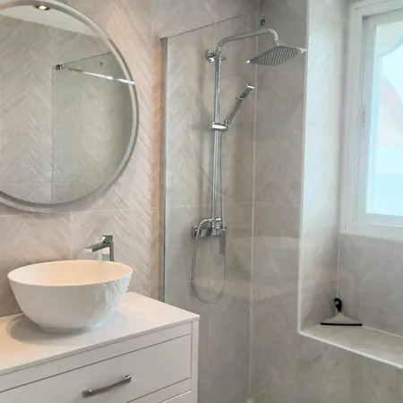 Chalet Townhouse Beachfront Costa, By Casa Del Sol Hr *